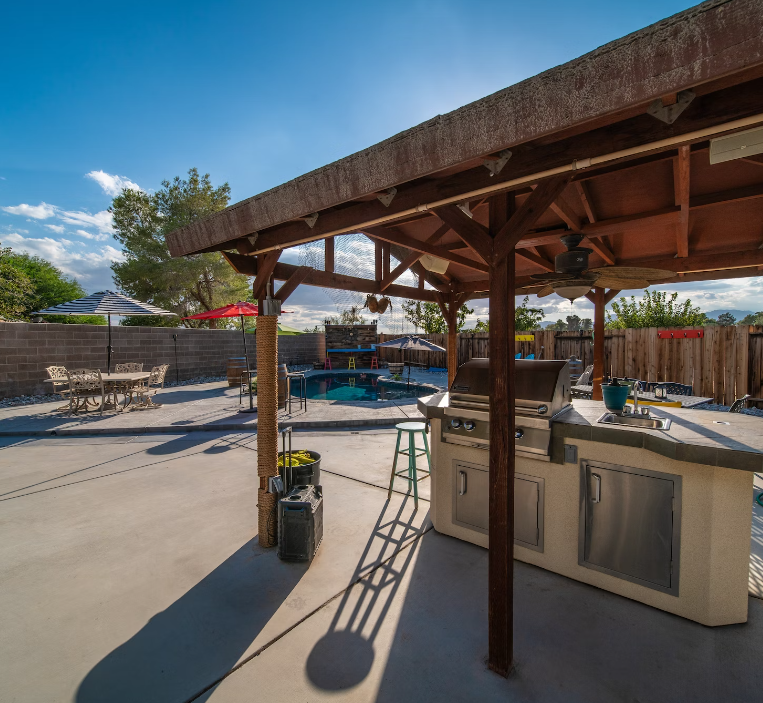 How Much Does a Backyard Remodel Cost: A Full Guide 2 How Much Does a Backyard Remodel Cost: A Full Guide