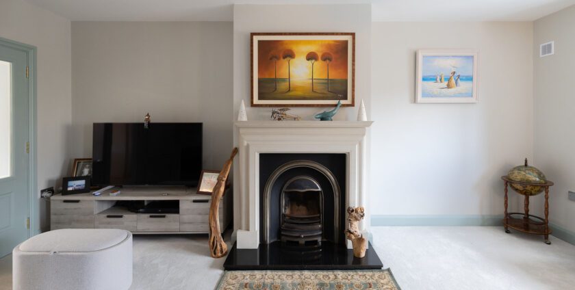 RZ 6639 John's House After & Before - Passage west house