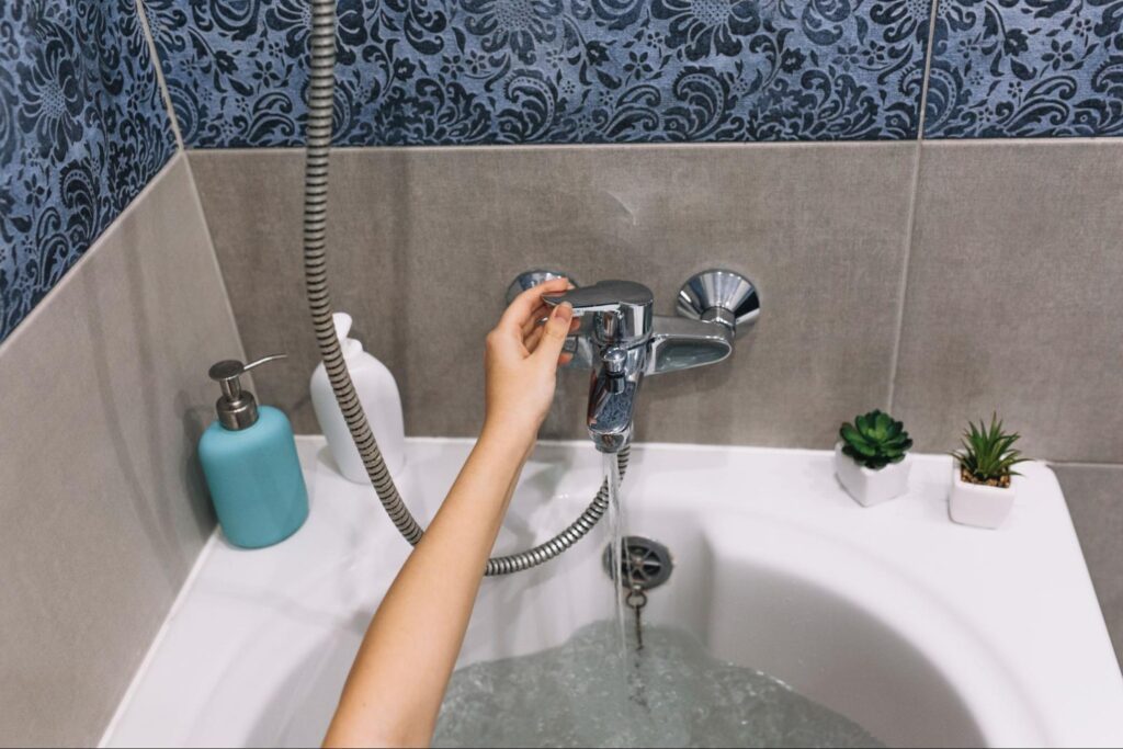 Electrical Safety Zones in Bathrooms (Ireland & UK Explained) 4 A bath filled with water