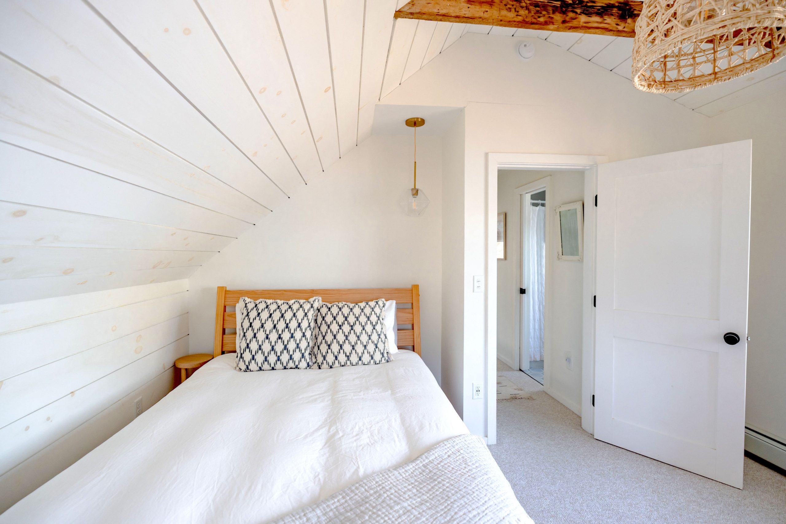galway attic conversions 5 pexels andreaedavis 11786266 scaled Attic Conversions Galway